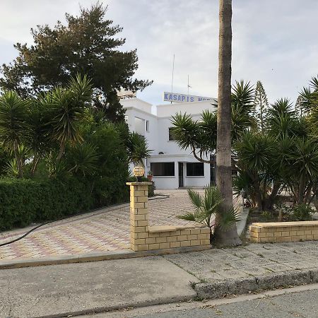 Kasapis Apts ラルナカ エクステリア 写真
